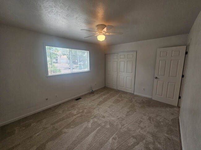 Building Photo - 16065 E Rice Pl