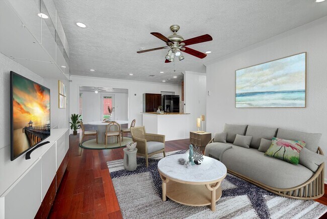 Building Photo - 116 Tarpon Ave