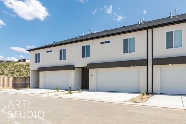 Building Photo - Brand New 3 Bed, 2.5 Bath, 2-Car Garage in...