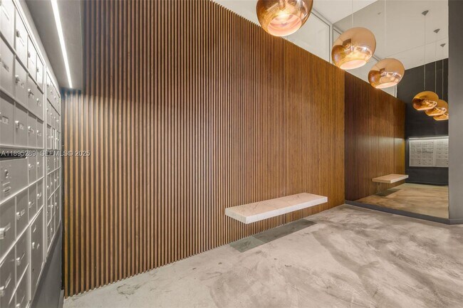 Building Photo - 1700 Meridian Ave