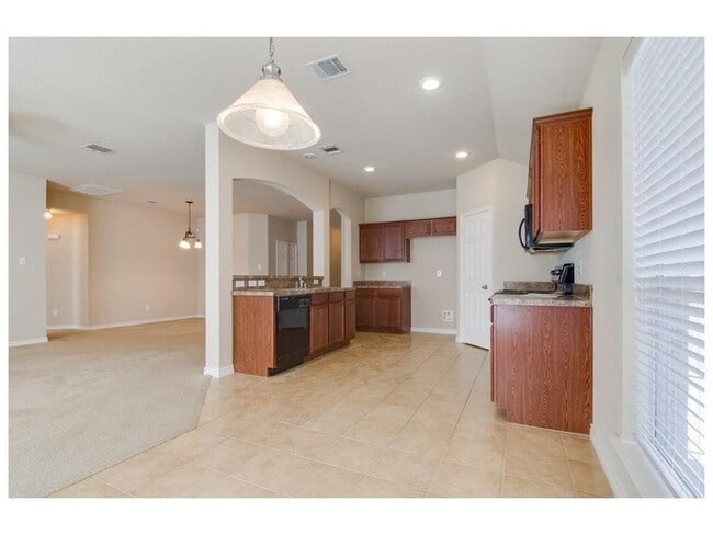 Building Photo - 9117 Nathan Dr