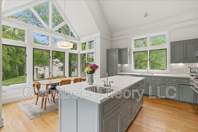 Building Photo - 6044 Ramshorn Pl