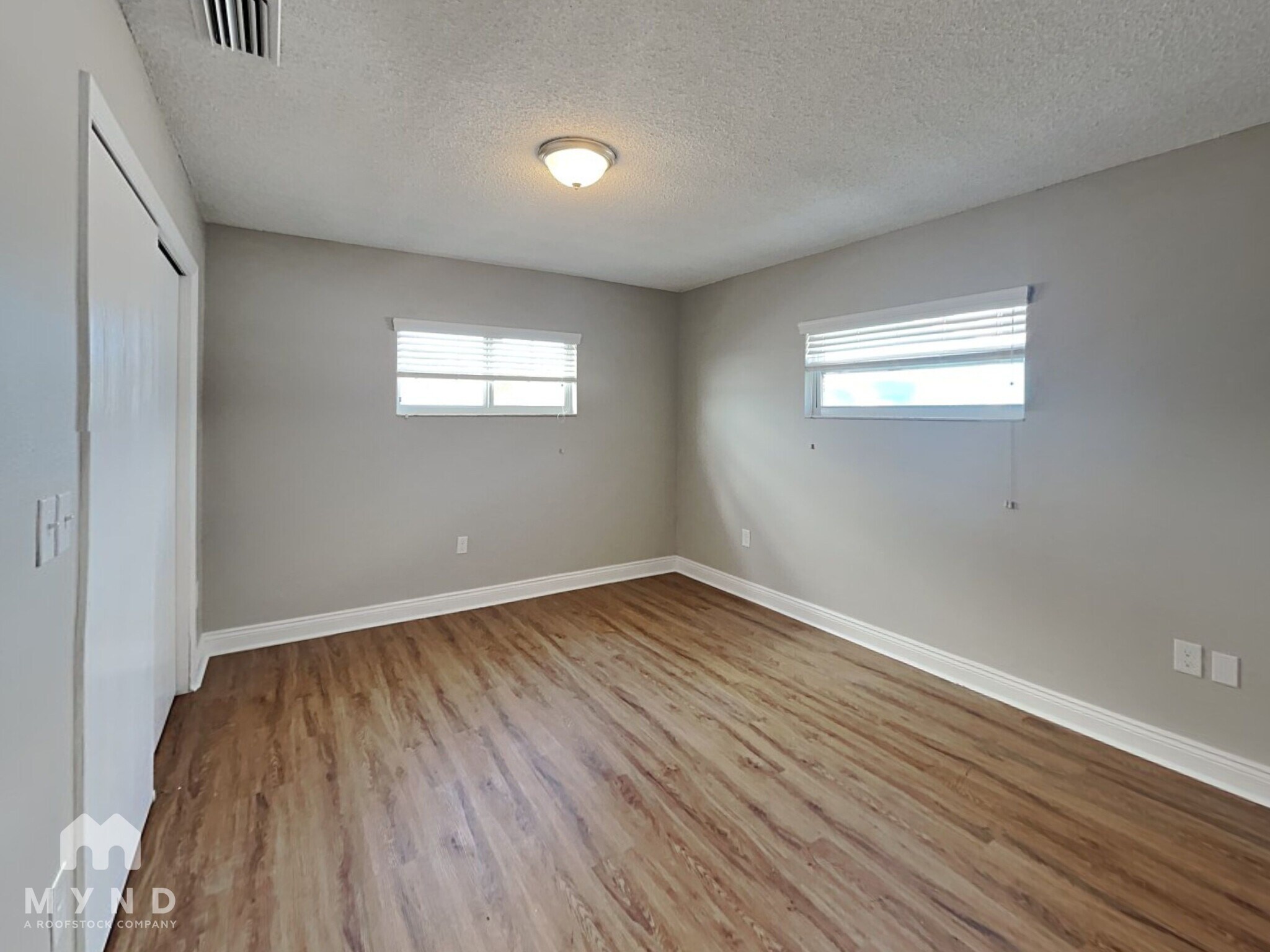 Building Photo - 6339 Langston Ave
