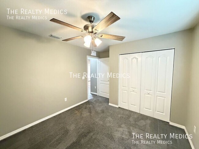 Building Photo - 15258 SW 43rd Avenue Rd