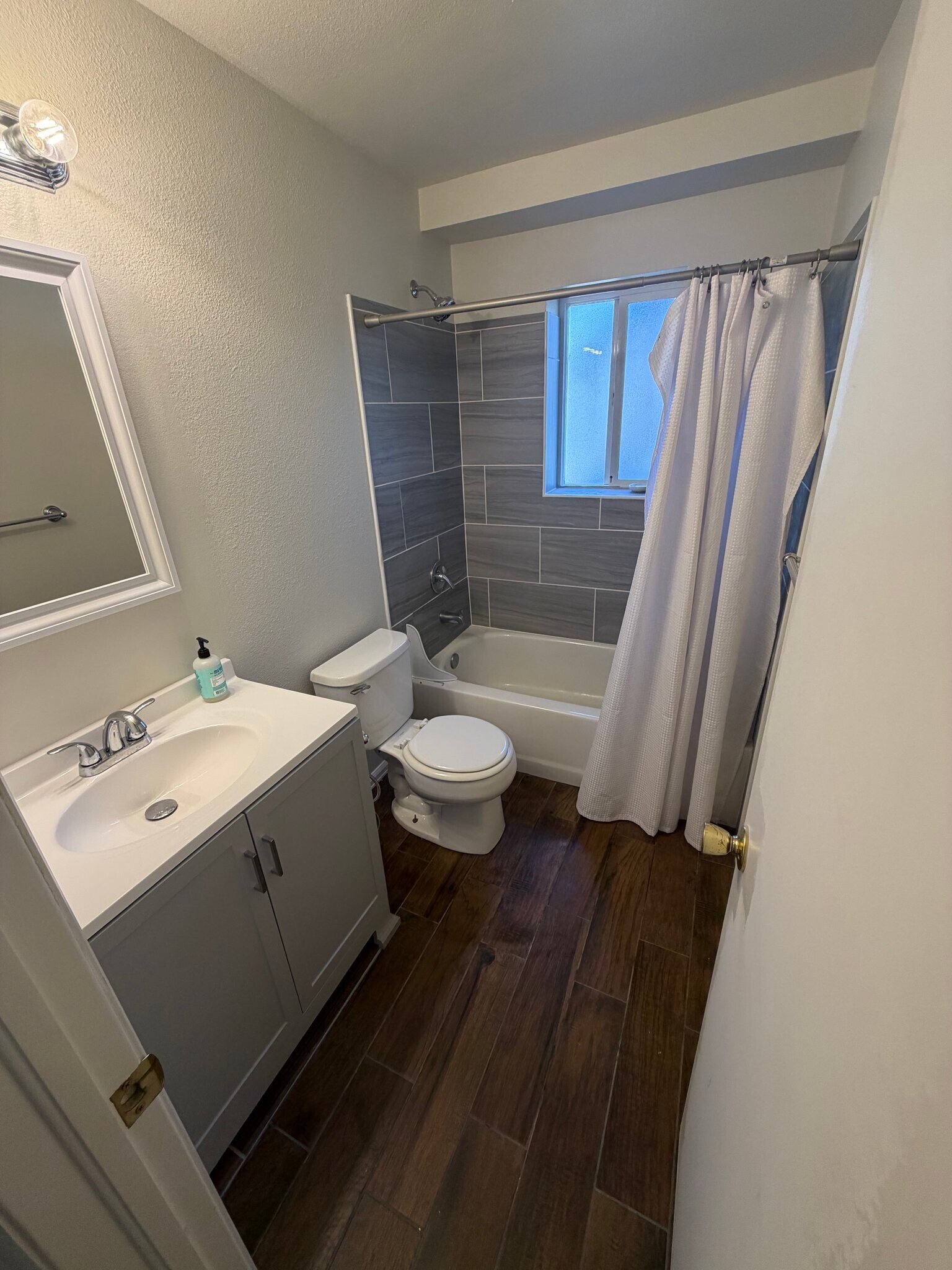 Building Photo - 4620 Dooley Way