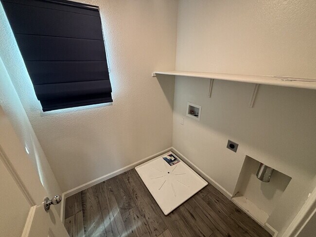 Building Photo - 2878 Catalano Wy
