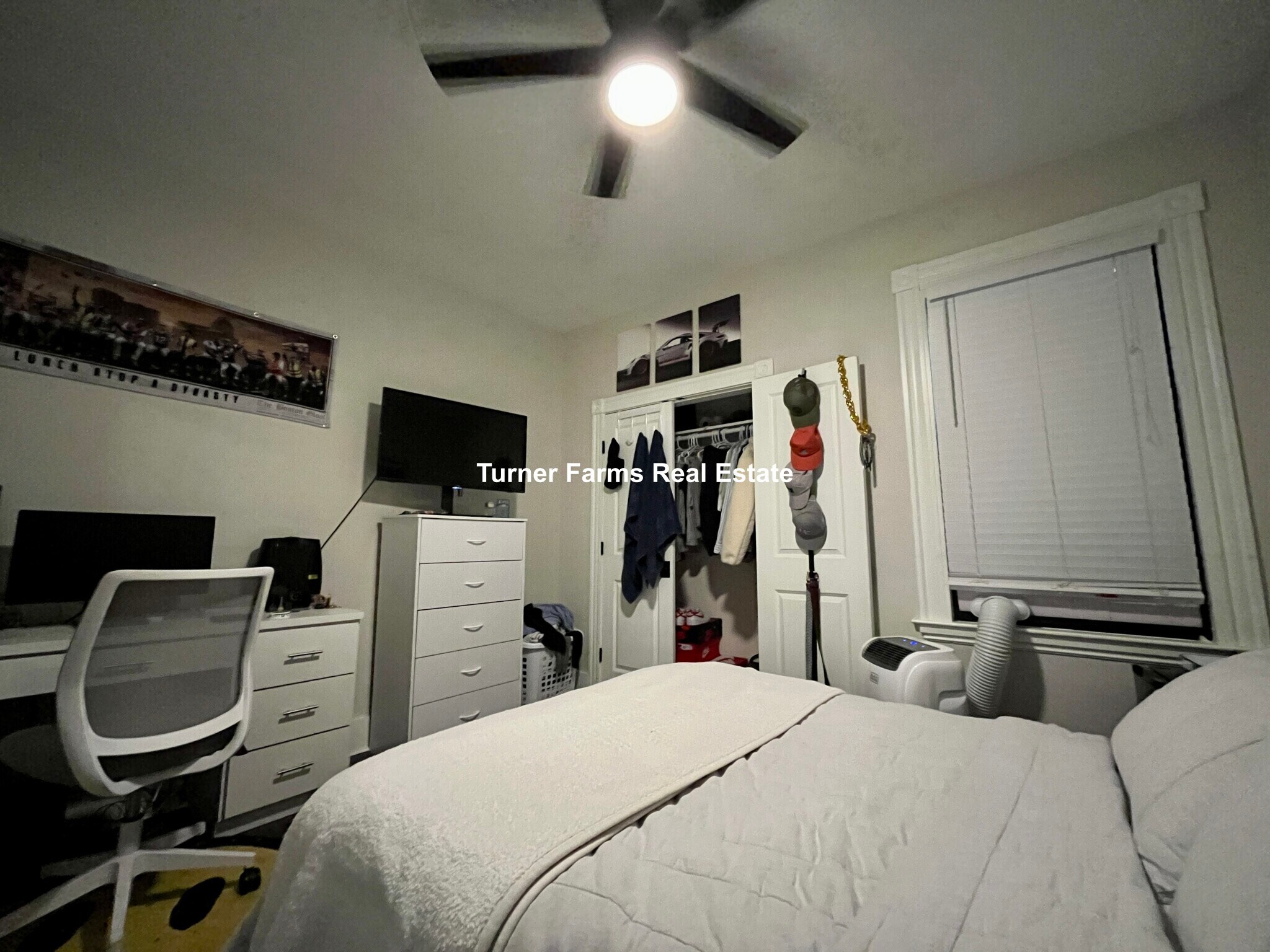 Building Photo - 1520 Tremont St