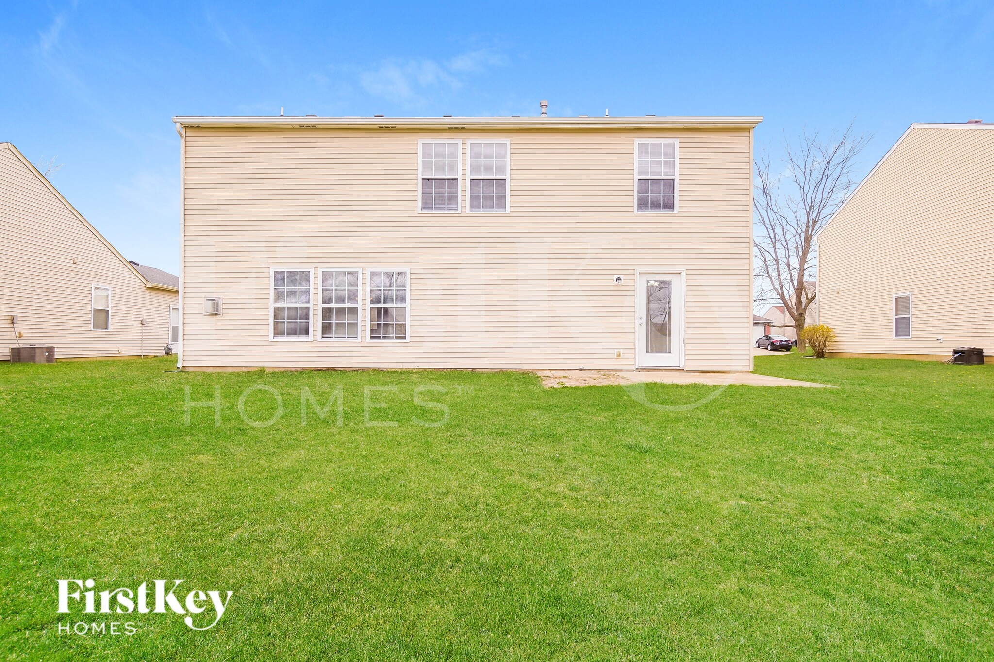 Building Photo - 5661 Grassy Bank Dr