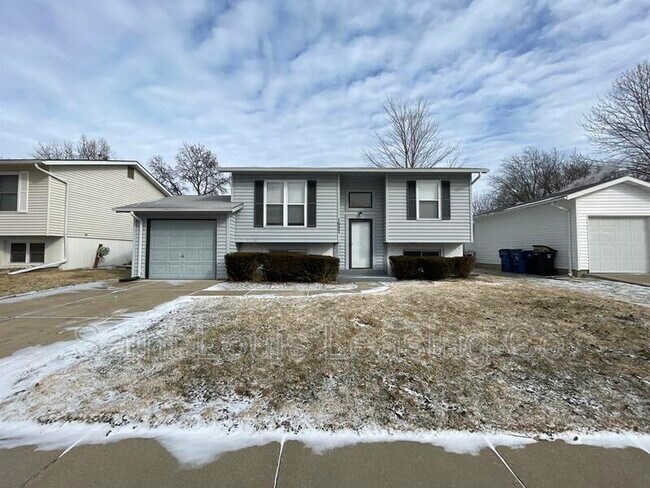 Building Photo - 1657 Ventnor Pl
