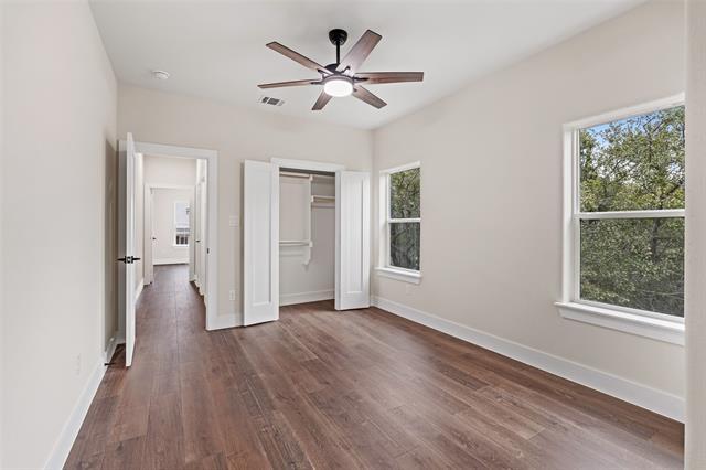 Building Photo - 5702 Barkridge Dr