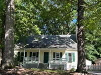 Building Photo - Charming 3BR Cape Cod w/ Loft, Skylights & Fenced Yard – Prime Midlothian Location - Buckingham V...
