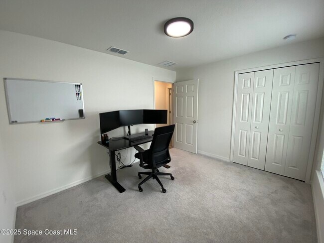 Building Photo - 1186 Dania Cir