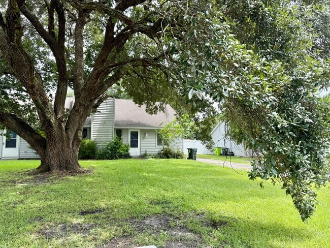 Primary Photo - 1508 Princeton Ln