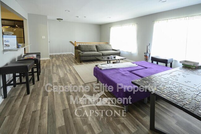 Building Photo - 216 Matthews Drive