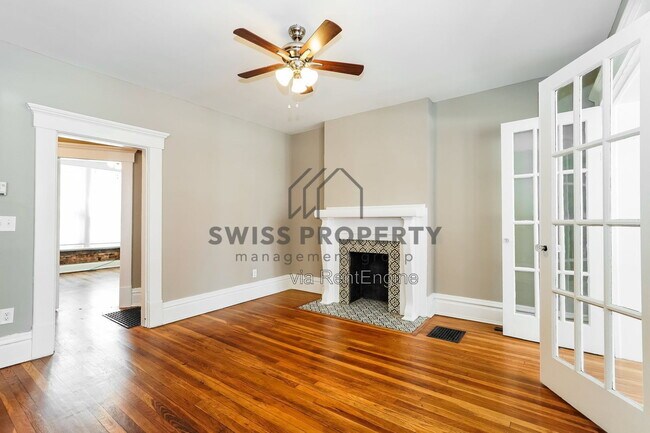 Building Photo - 338 Taylor Ave