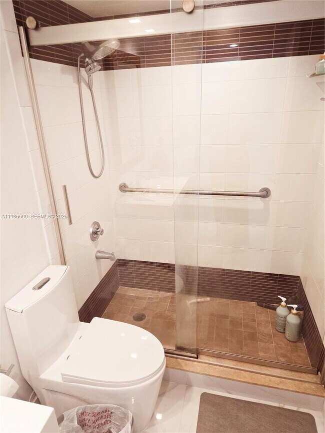 Building Photo - 1650 Coral Wy