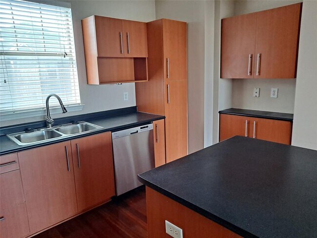 Building Photo - 11203 Ranch to Market Rd 2222