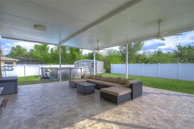 Building Photo - 17455 Garden Heath Ct