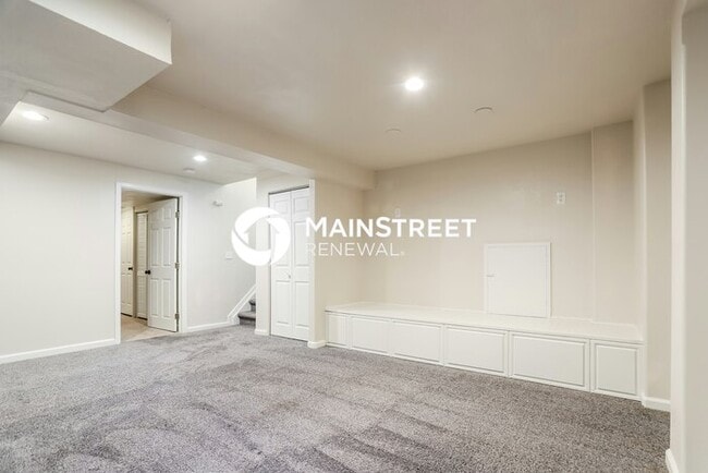 Building Photo - 3 Bedroom Pet-Friendly Home in BRIGHTON, C...