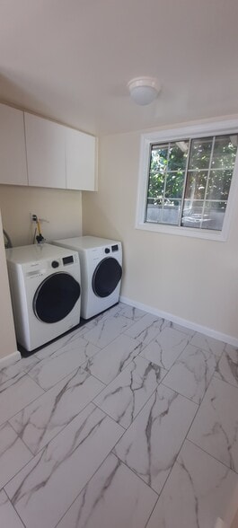 Laundry - 786 Boylston St