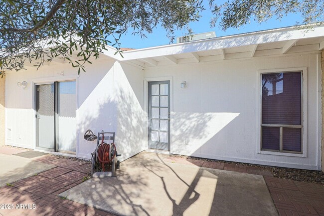Building Photo - 4346 N 19th Dr