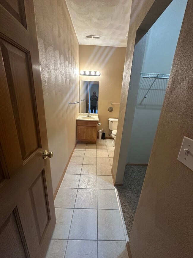 Building Photo - 10302 Metalmark Ln