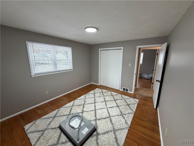 Building Photo - 501 Rockhaven Rd