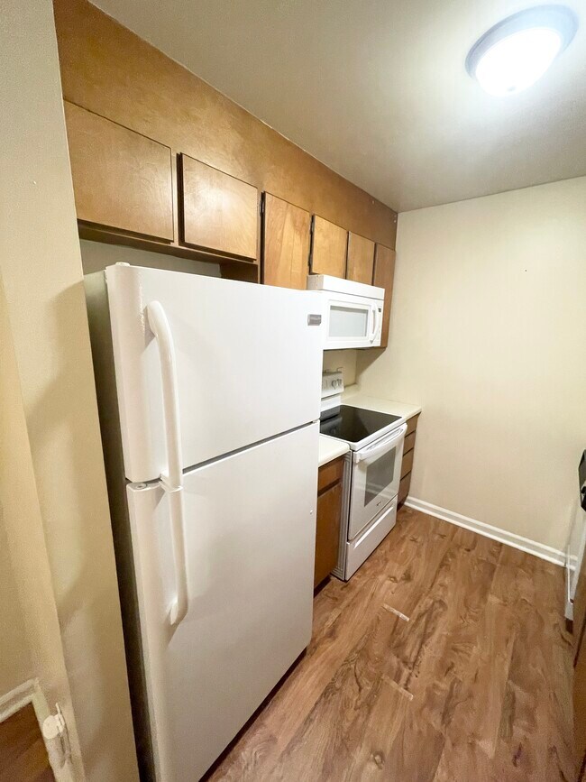 Kitchen - 200 Pilgrims Way