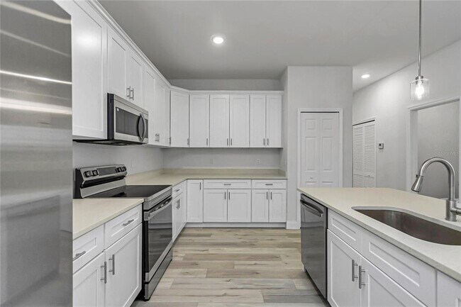 Building Photo - 16276 SW 17th Terr Rd