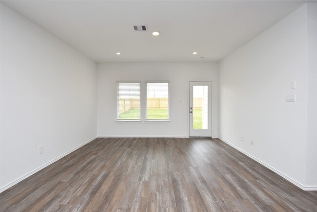 Building Photo - 24311 Saddlestone Green Dr