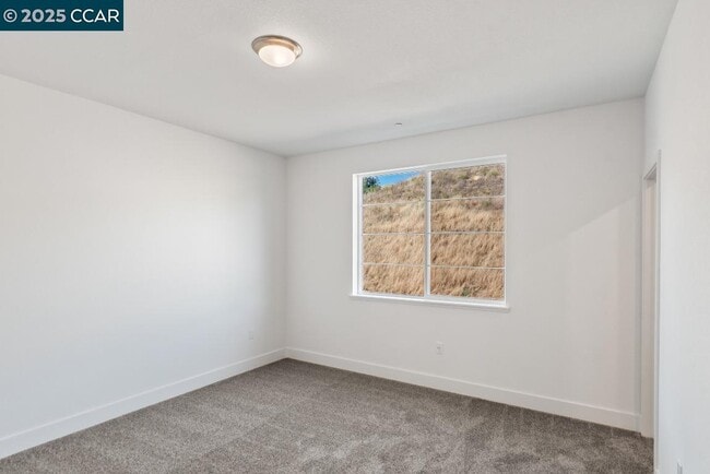 Building Photo - 725 Delve Ct