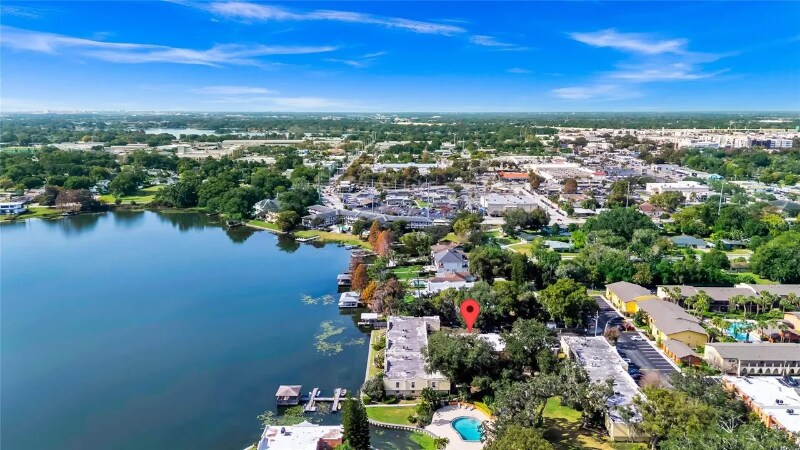 Building Photo - 772 E Michigan St