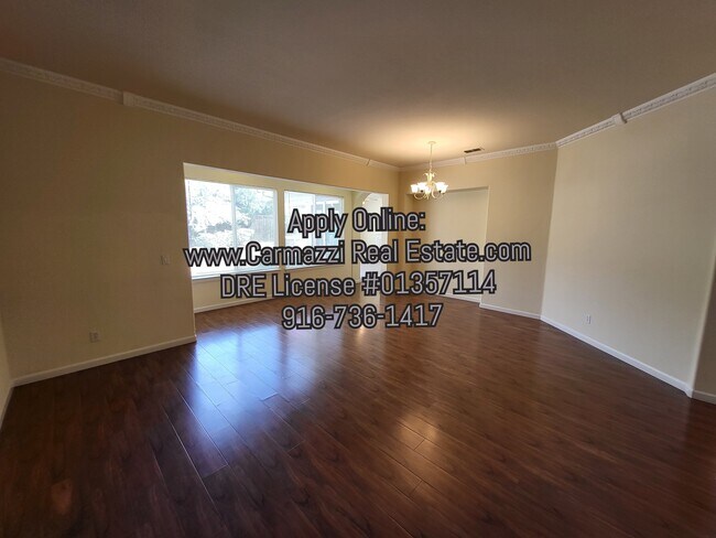 Building Photo - 1201 Souza Way