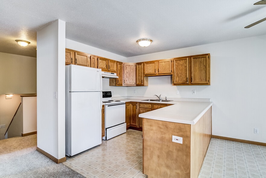 Building Photo - 13381 41st Ave