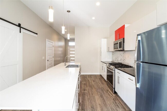 Building Photo - 11317 Paradise Out Ln