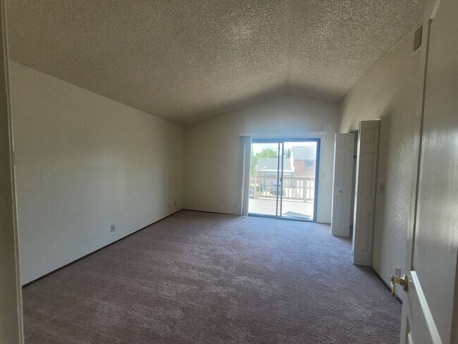 Building Photo - 1189 Greenhill Drive, Roseville