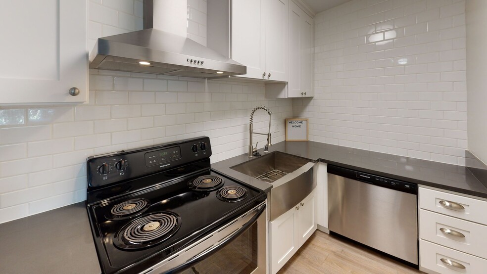 Interior Photo - Rosemont Heights Apartments!