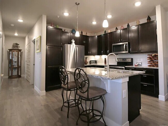 Primary Photo - 15274 W 64th Ln