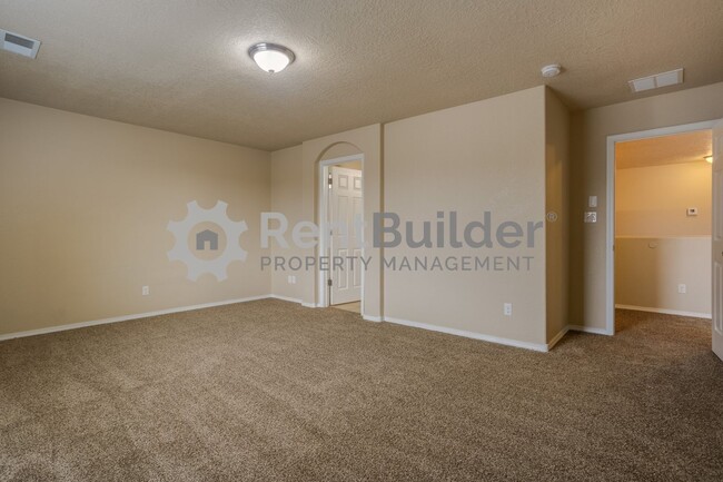 Building Photo - LEASE PENDING – PLEASE APPLY AT YOUR OWN D...