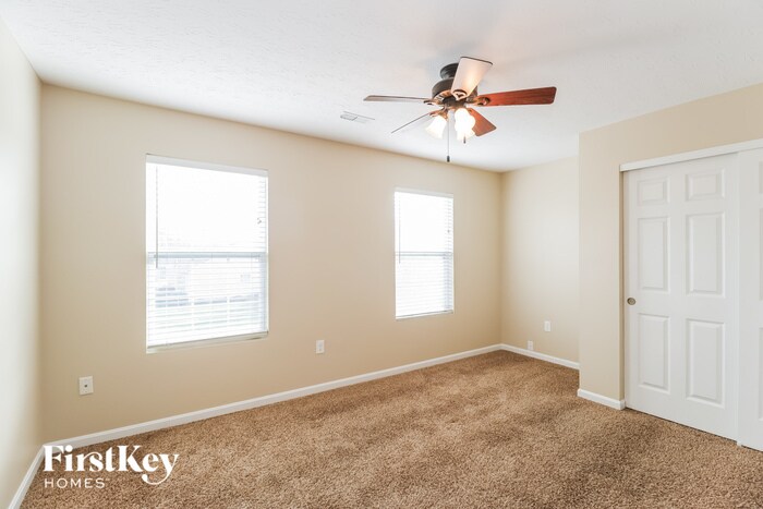 Building Photo - 7441 Hargus Dr