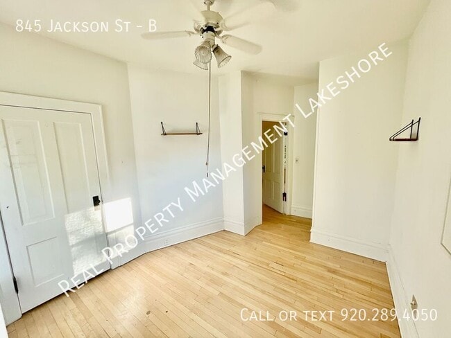 Building Photo - 845 Jackson St