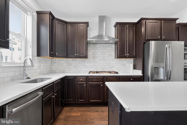 Building Photo - 12241 Bluffwood Ter