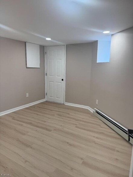 Building Photo - 108 4th Ave