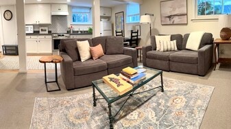 Building Photo - 5320 9th Ave NE