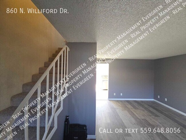 Building Photo - 860 N Williford Dr