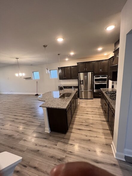 Building Photo - 1126 Carlisle Pl