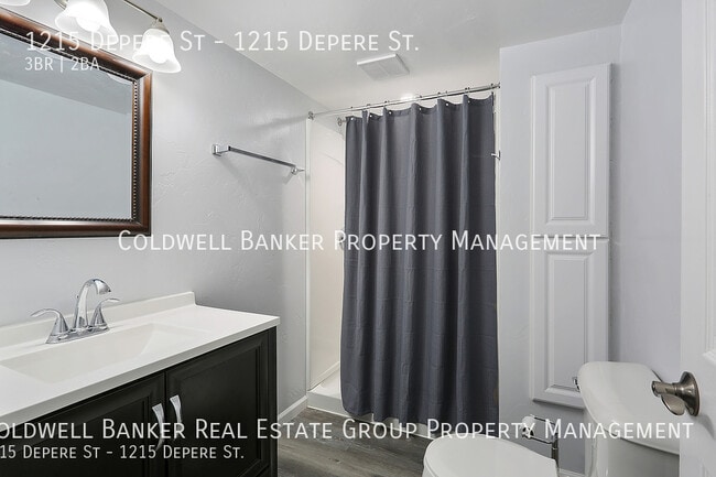 Building Photo - 1215 Depere St