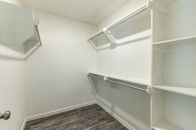 Building Photo - 1910 Kirksey Ave