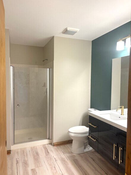 Building Photo - 1708 Deer Run Dr