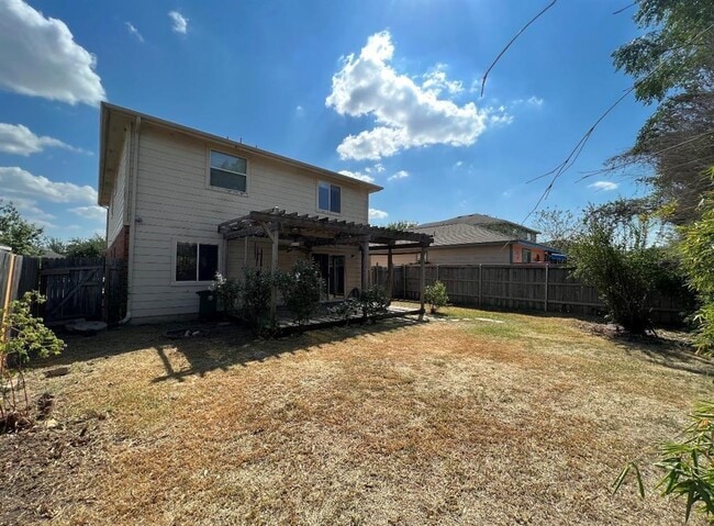 Building Photo - 1628 Anise Dr